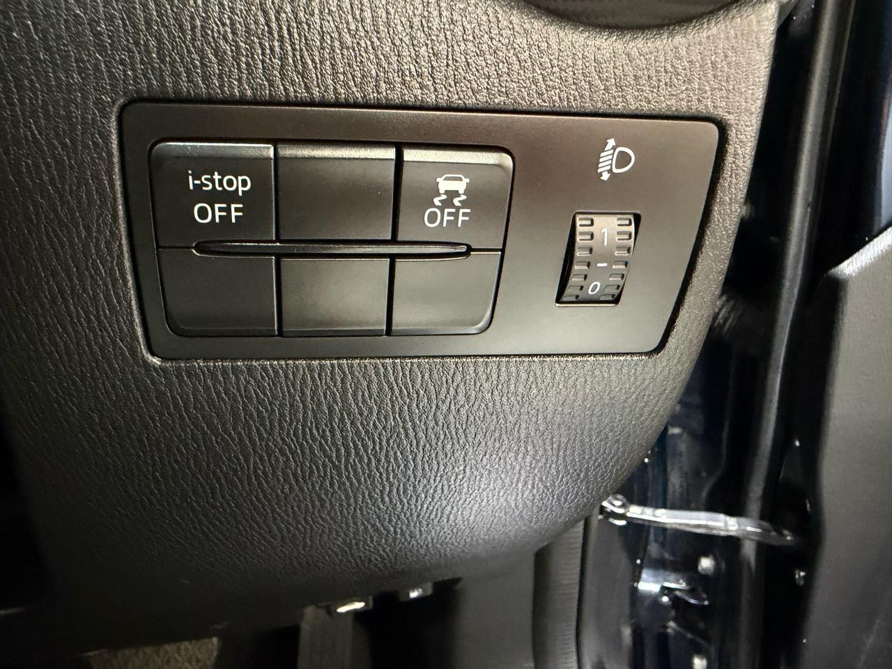 2017 Mazda Demio