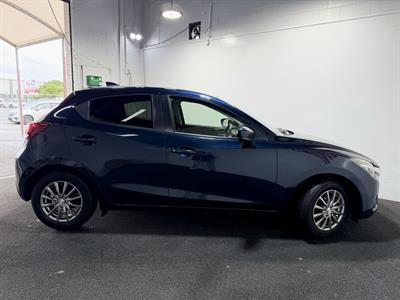 2017 Mazda Demio - Thumbnail