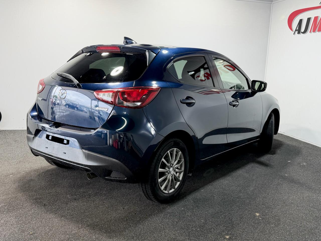 2017 Mazda Demio