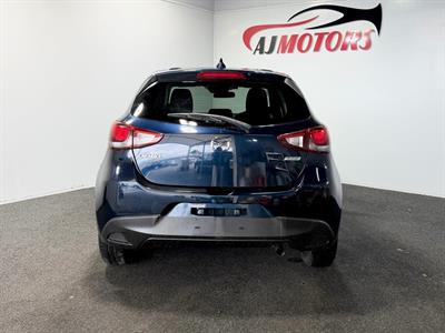 2017 Mazda Demio - Thumbnail