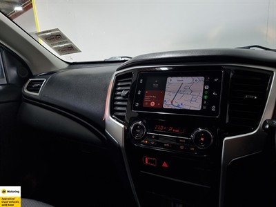 2019 Mitsubishi Triton - Thumbnail