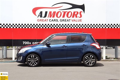 2015 Suzuki Swift - Thumbnail
