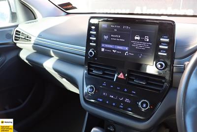 2022 Hyundai IONIQ - Thumbnail