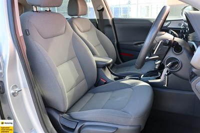 2022 Hyundai IONIQ - Thumbnail
