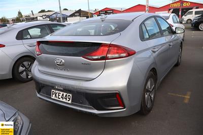 2022 Hyundai IONIQ - Thumbnail