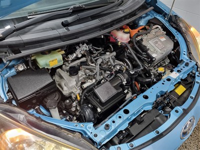 2012 Toyota Aqua - Thumbnail