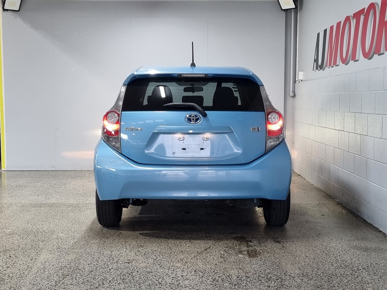 2012 Toyota Aqua