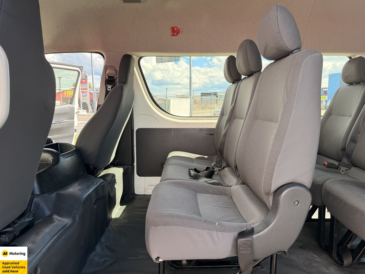 2015 Toyota Hiace