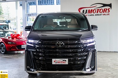 2025 Toyota Vellfire - Thumbnail
