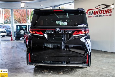 2025 Toyota Vellfire - Thumbnail