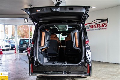 2025 Toyota Vellfire - Thumbnail