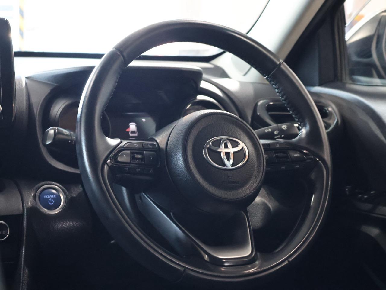 2022 Toyota YARIS CROSS