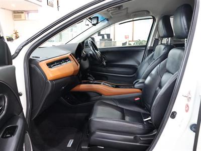 2015 Honda Vezel - Thumbnail