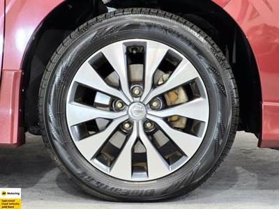 2016 Nissan Serena - Thumbnail