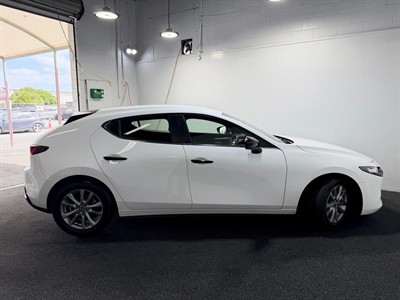 2019 Mazda 3 - Thumbnail