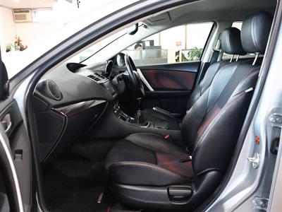 2010 Mazda Axela - Thumbnail