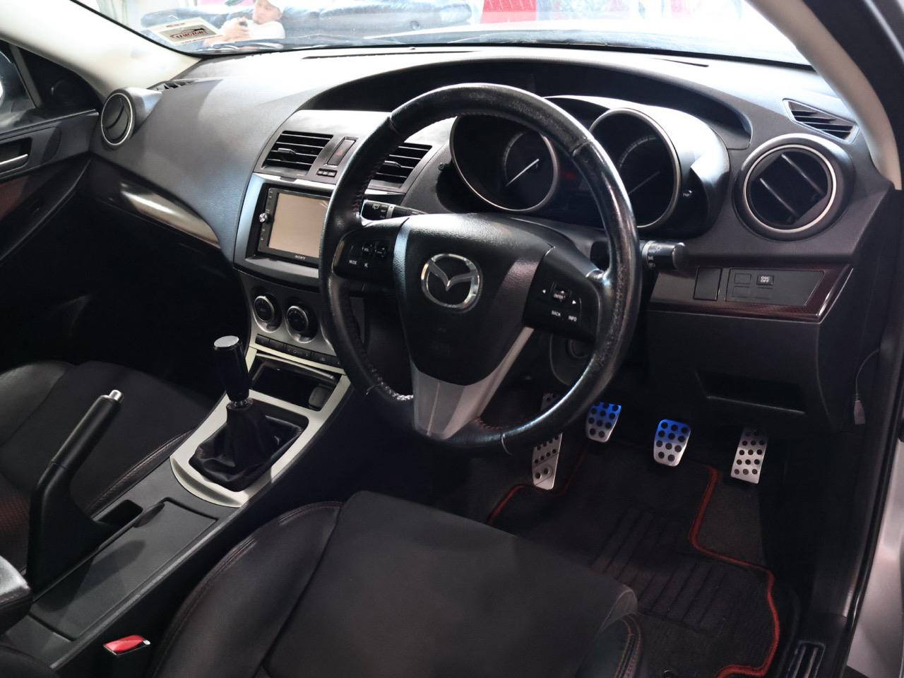 2010 Mazda Axela