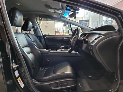 2015 Honda Jade - Thumbnail