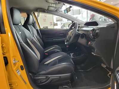 2014 Toyota Aqua - Thumbnail