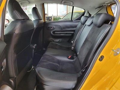 2014 Toyota Aqua - Thumbnail