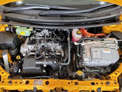 2014 Toyota Aqua - Thumbnail