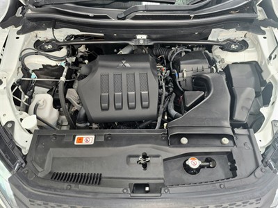 2021 Mitsubishi Eclipse Cross - Thumbnail