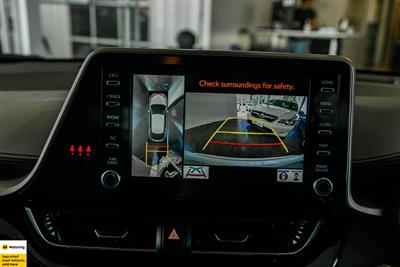 2020 Toyota C-HR - Thumbnail