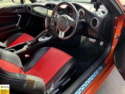 2013 Toyota 86 - Thumbnail