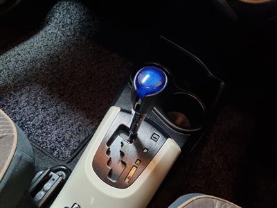 2013 Toyota Aqua - Thumbnail