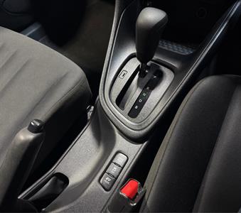 2021 Toyota Yaris - Thumbnail