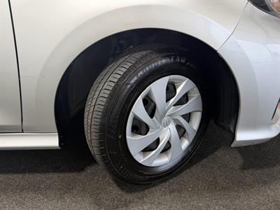 2021 Toyota Yaris - Thumbnail