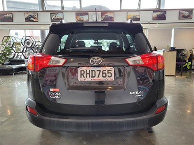 2015 Toyota RAV4 - Thumbnail