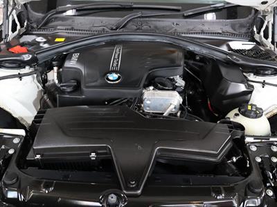 2014 BMW 320i - Thumbnail