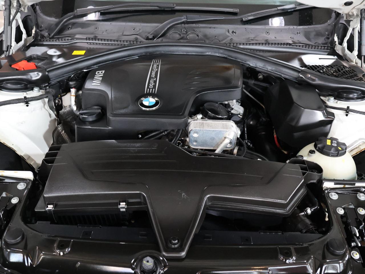 2014 BMW 320i