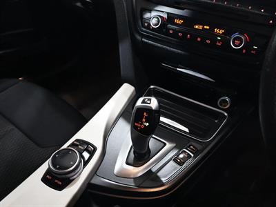 2014 BMW 320i - Thumbnail