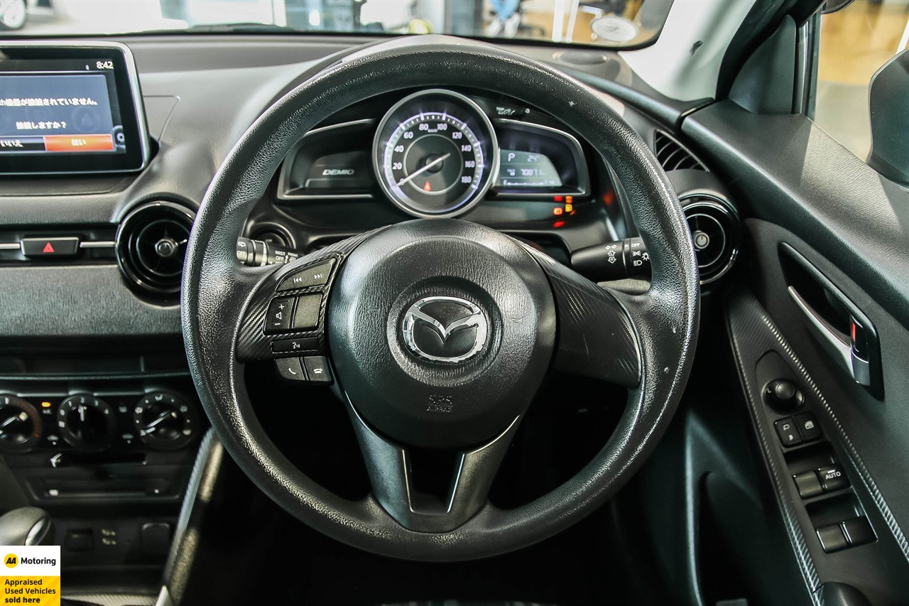 2015 Mazda Demio