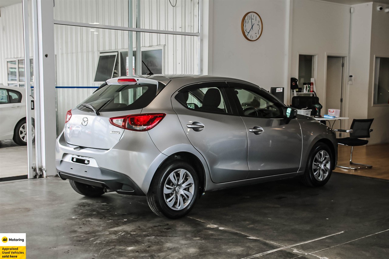 2015 Mazda Demio