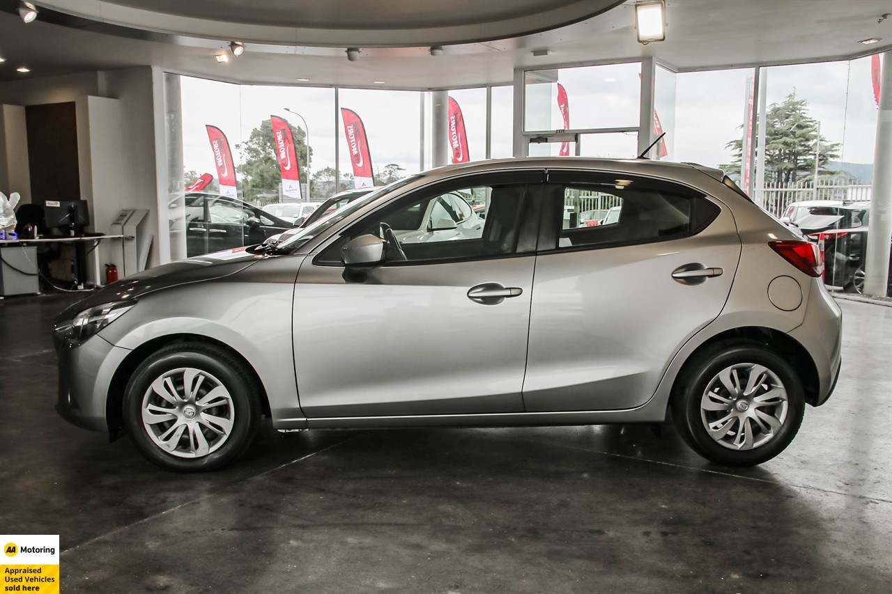 2015 Mazda Demio