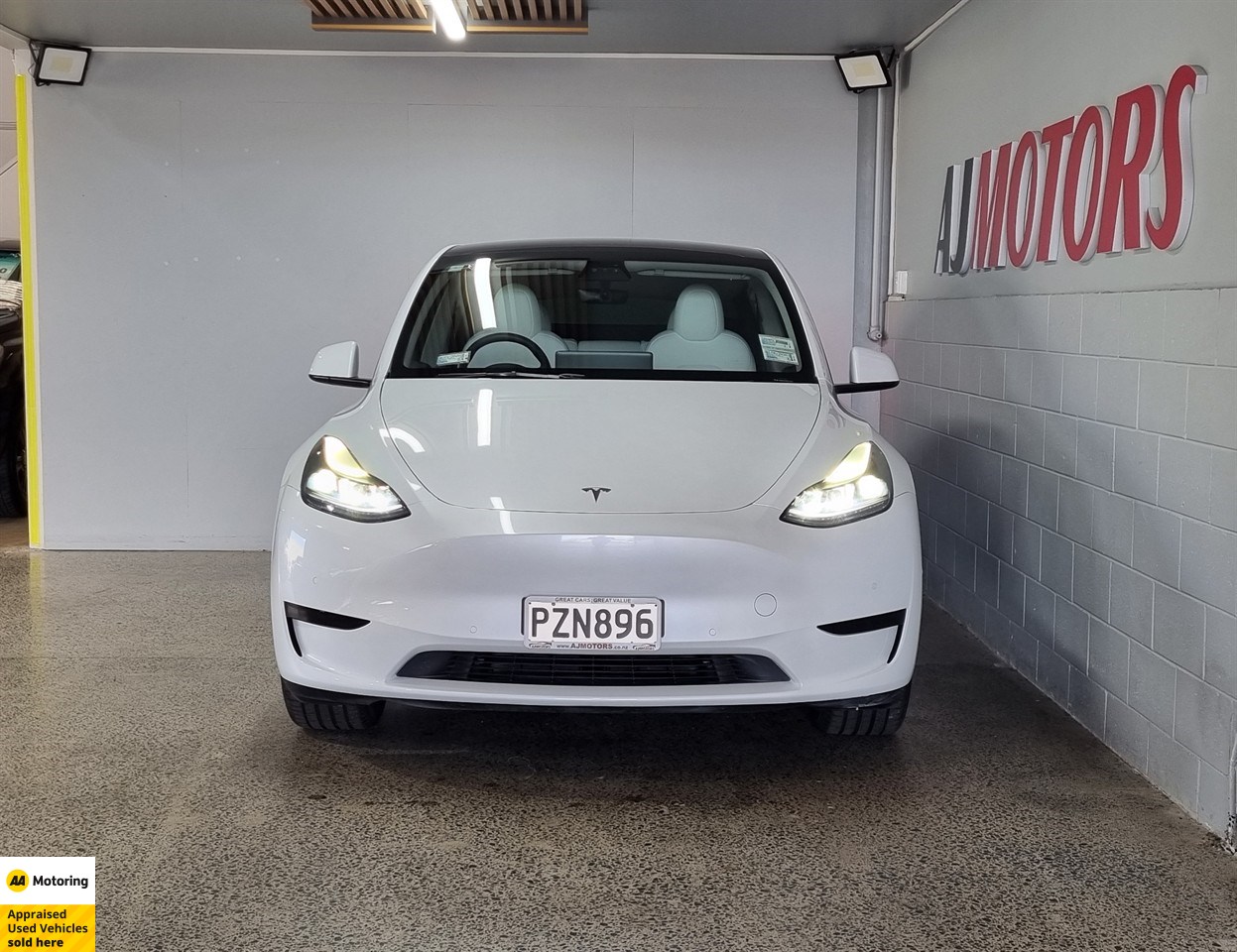 2023 Tesla Model Y