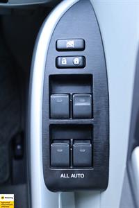 2009 Toyota Prius - Thumbnail