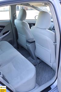 2009 Toyota Prius - Thumbnail