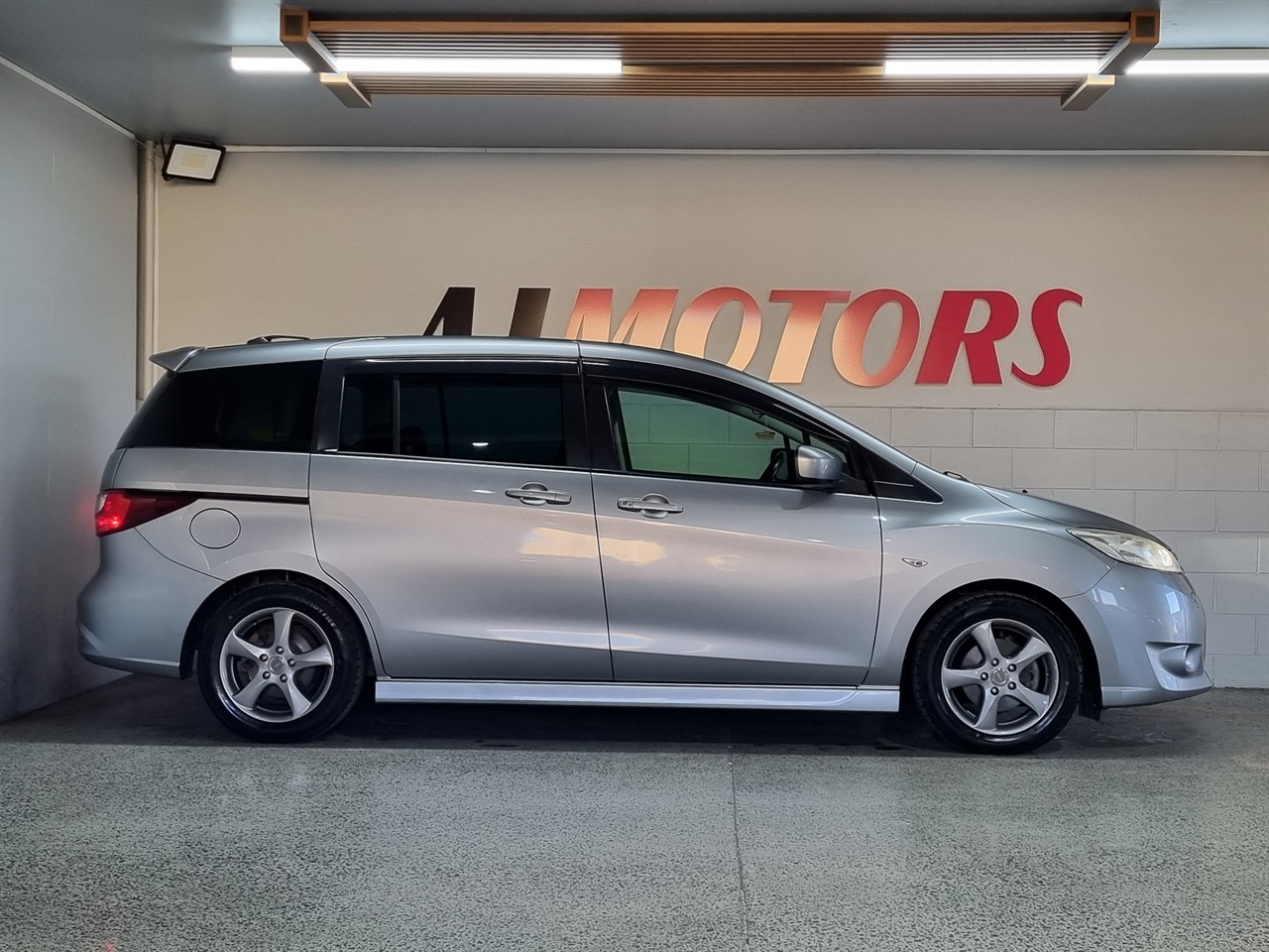 2013 Nissan Lafesta