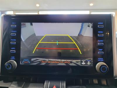 2020 Toyota RAV4 - Thumbnail