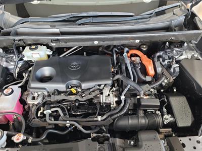 2020 Toyota RAV4 - Thumbnail