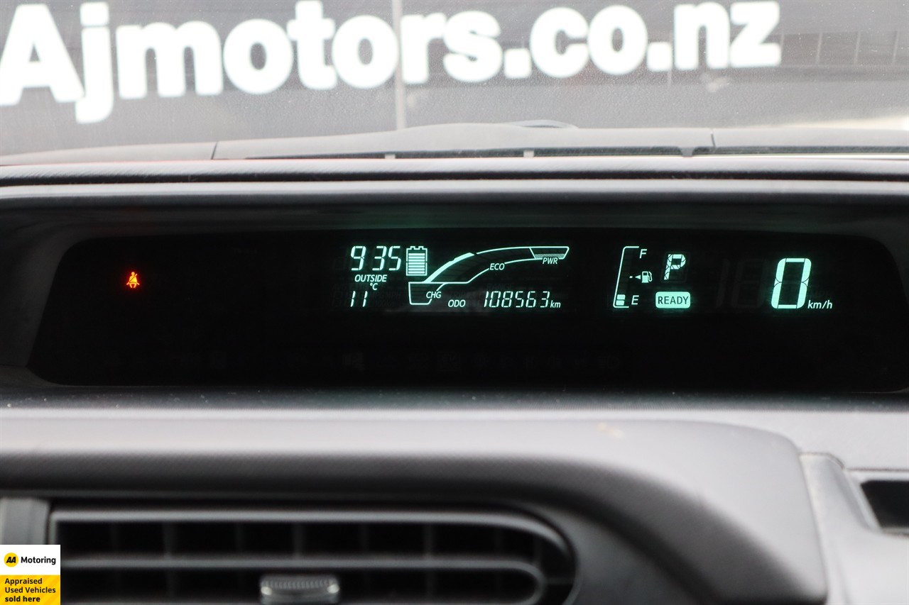 2013 Toyota Aqua