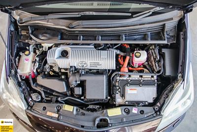 2012 Toyota Prius - Thumbnail