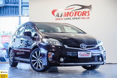 2012 Toyota Prius - Thumbnail