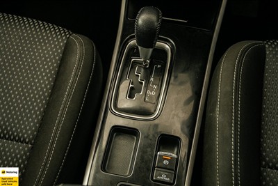 2021 Mitsubishi Outlander - Thumbnail