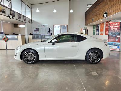 2016 Toyota 86 - Thumbnail