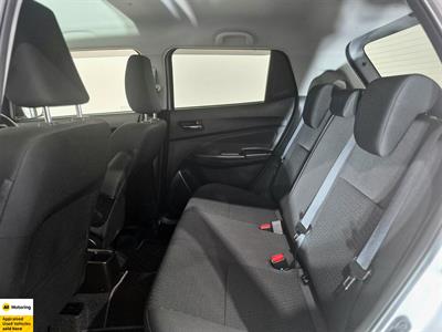 2017 Suzuki Swift - Thumbnail